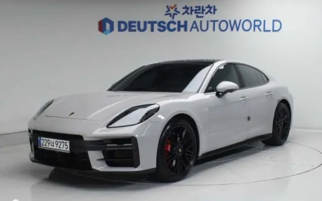 파나메라(972) 4.0 V8 GTS 포르쉐 2025년 03월 12,944km